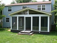 <b>Screened Porch</b>